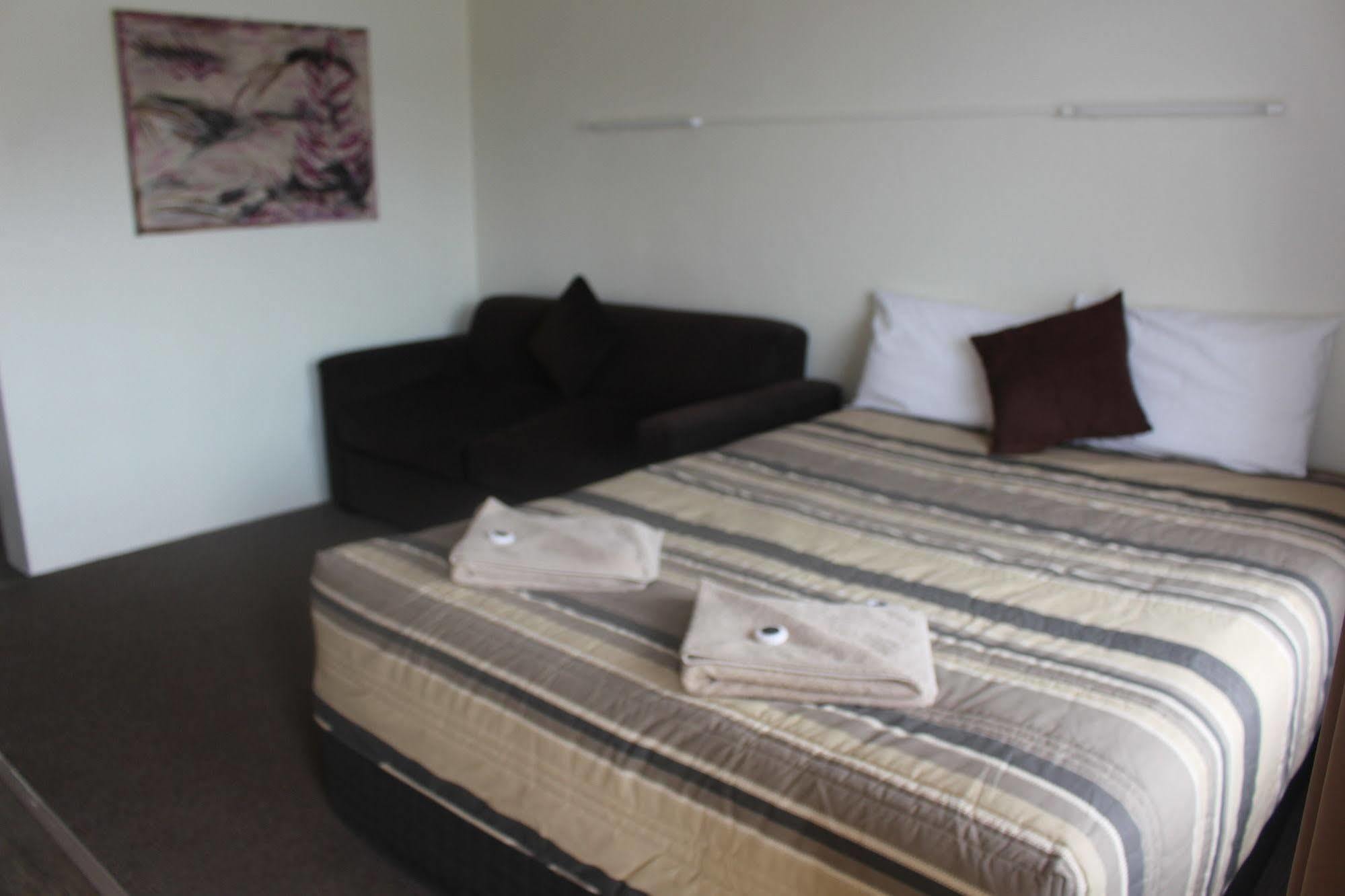 Centrepoint Motel Dubbo Extérieur photo
